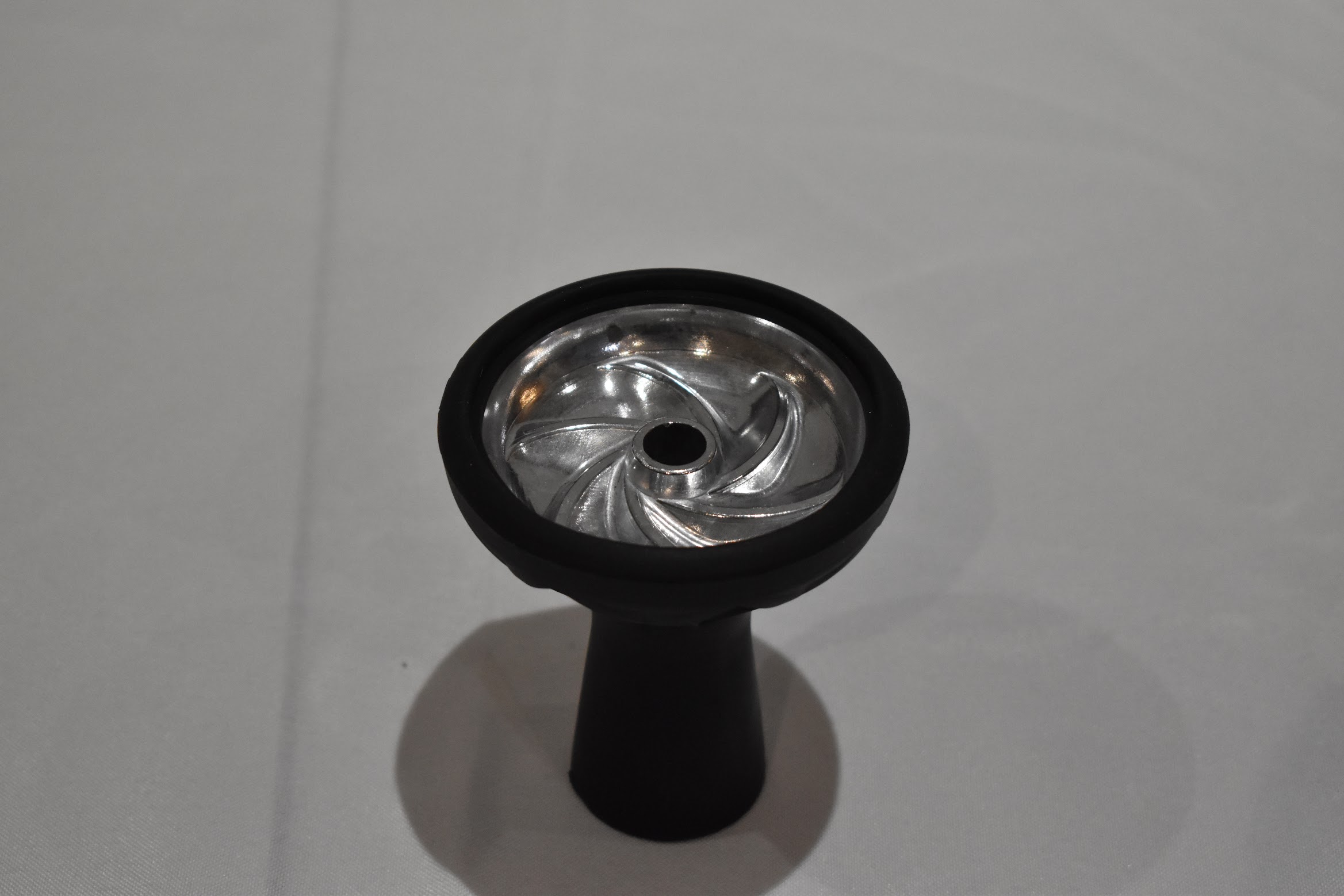 yahya-spiral-silicone-bowl-aluminum Yahya Silicone Ceramic Hookah Bowl - Image 1